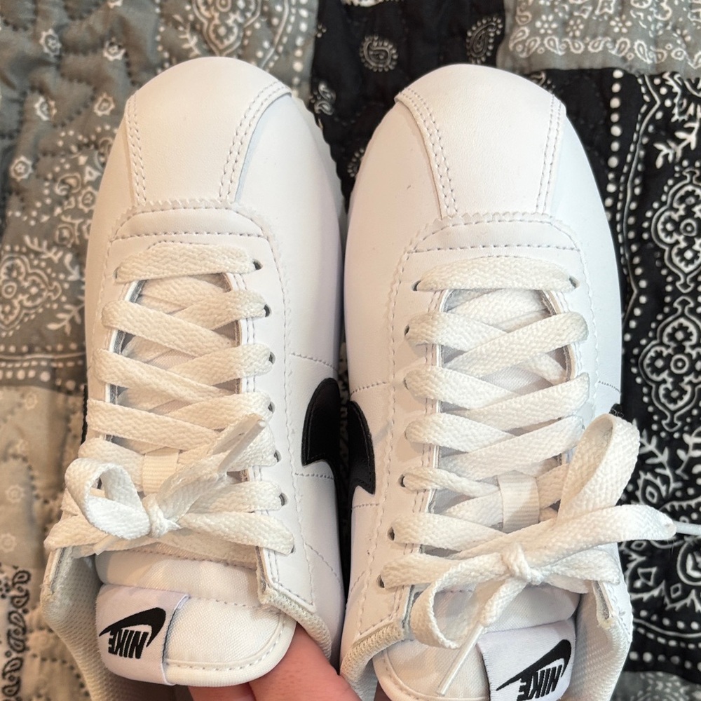 Nike Classic Cortez Leather Sneakers - White/Black - Picture 2 of 8